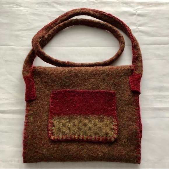 Felted Boho Artisan crossover shoulder bag. Burgundy purse beaded trim. Handmade - Picture 7 of 8